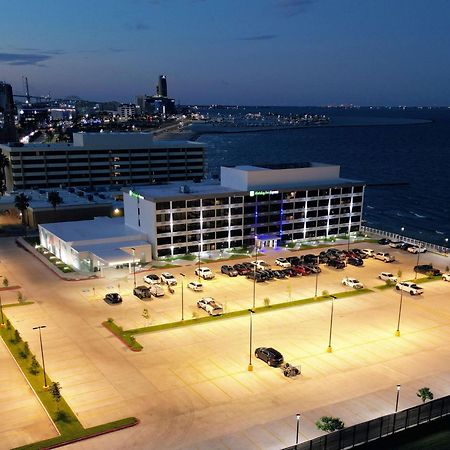 Holiday Inn Express Corpus Christi - Beachfront By Ihg Bagian luar foto