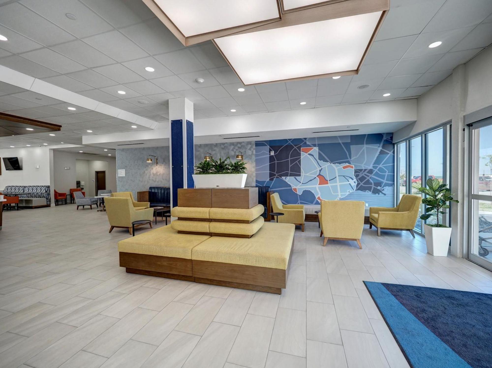 Holiday Inn Express Corpus Christi - Beachfront By Ihg Bagian luar foto