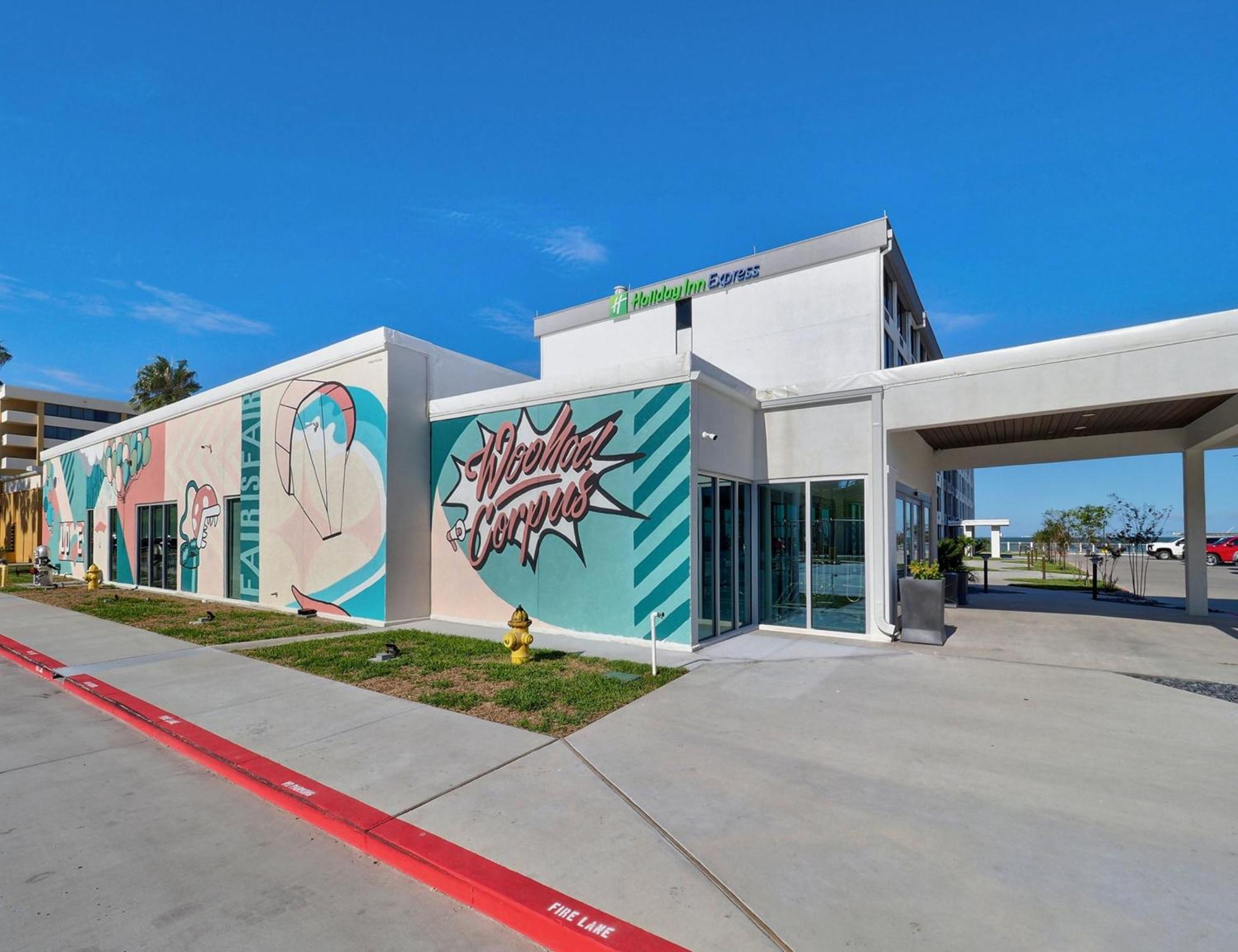 Holiday Inn Express Corpus Christi - Beachfront By Ihg Bagian luar foto