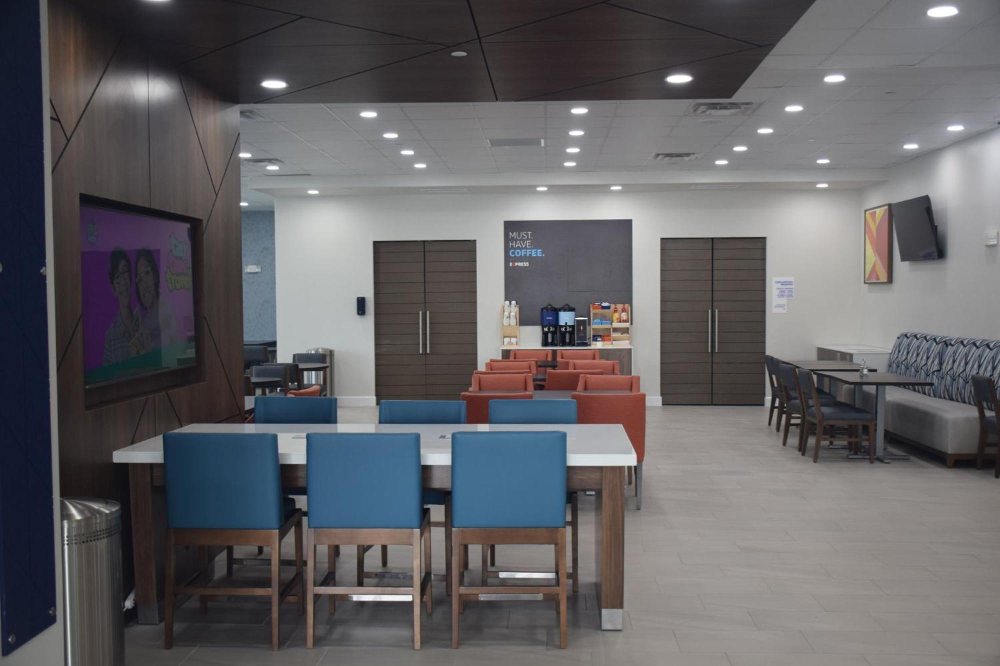 Holiday Inn Express Corpus Christi - Beachfront By Ihg Bagian luar foto